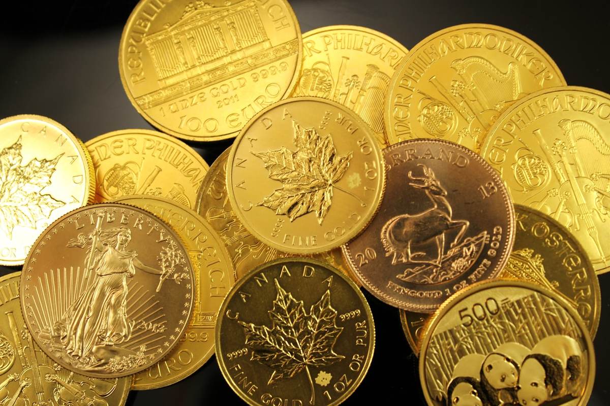 Monedas doradas iluminadas como recompensa