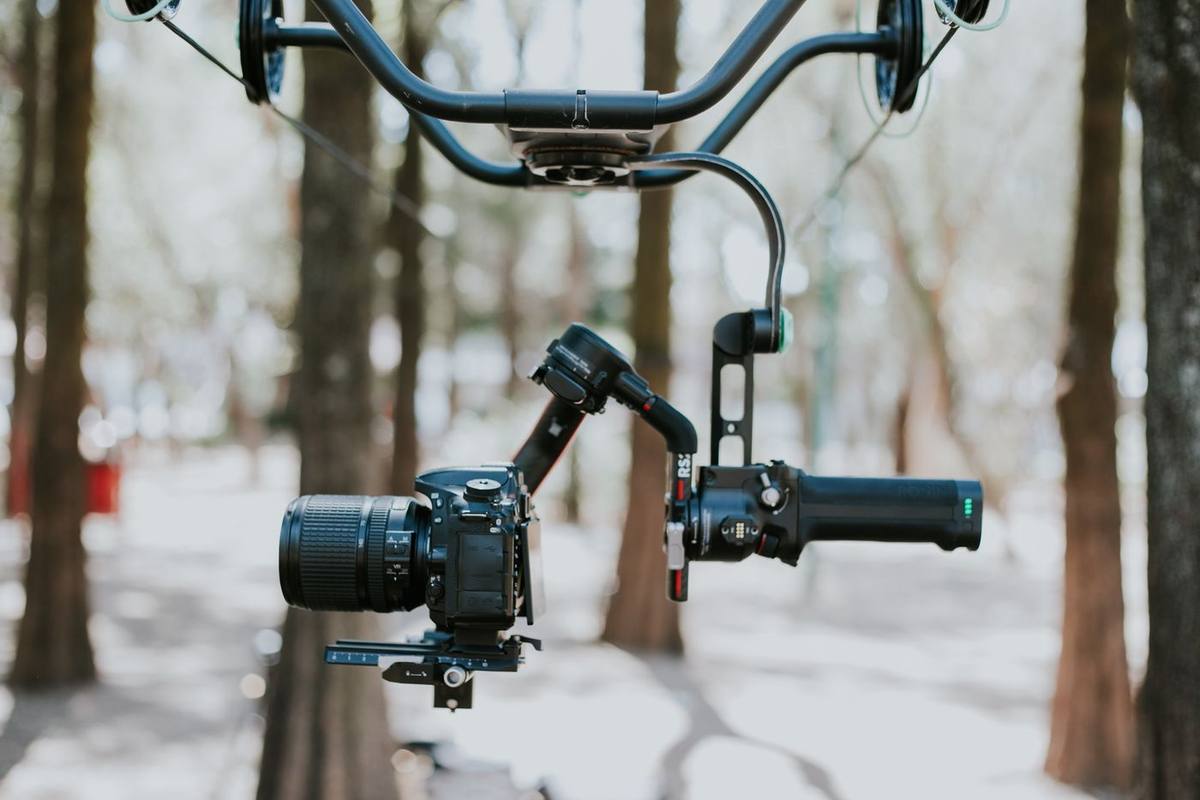 Gimbal con cámara en exterior